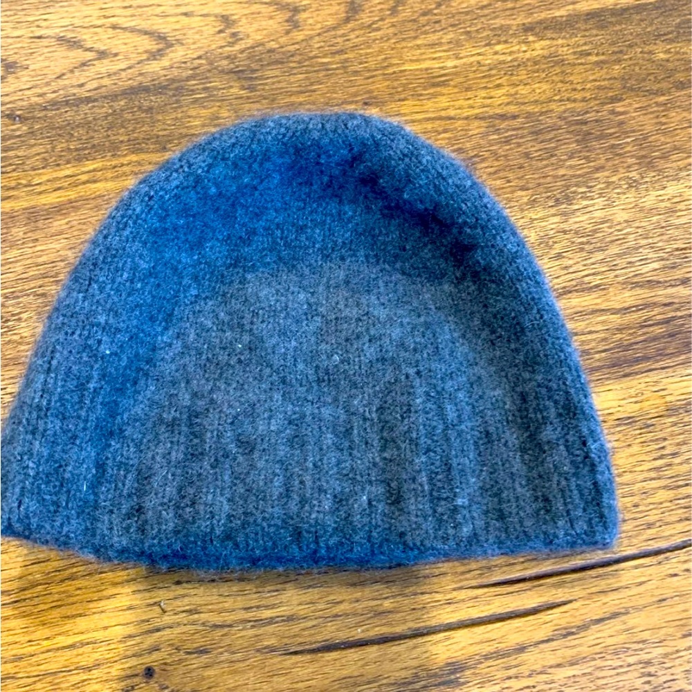 COS Little Kid Cashmere Beanie (1YR-3YR)
